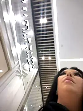 Tisha Busty online show from 24, 11, 2025