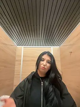 Tisha Busty online show from 21, 12, 2025