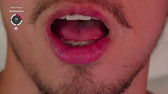 Snapshot of Aaronfox_x chatting on 11, 1, 2025 Aaronfox x online show from 11, 1, 2025