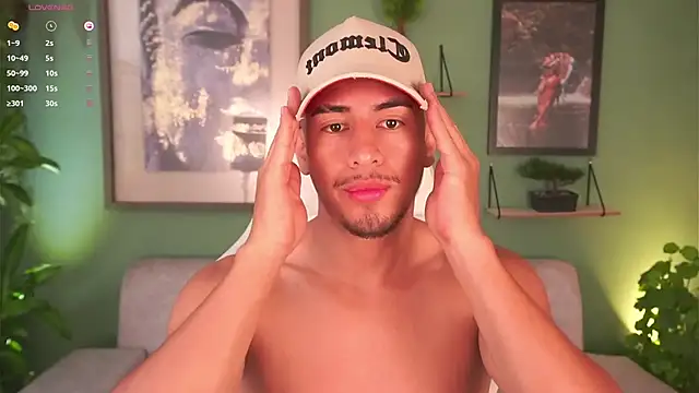 Snapshot of Aaronfox_x chatting on 13, 2, 2025 Aaronfox x online show from 13, 2, 2025