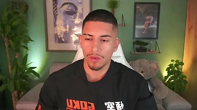 Snapshot of Aaronfox_x chatting on 19, 2, 2025 Aaronfox x online show from 19, 2, 2025