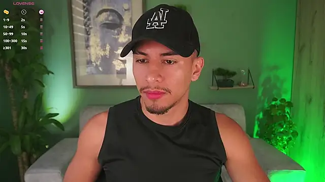 Snapshot of Aaronfox_x chatting on 25, 2, 2025 Aaronfox x online show from 25, 2, 2025