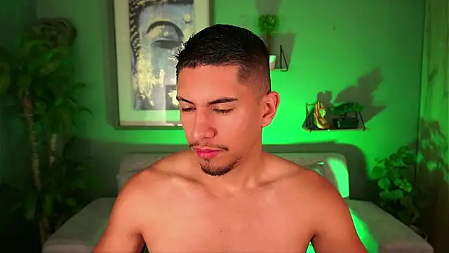 Snapshot of Aaronfox_x chatting on 13, 3, 2025 Aaronfox x online show from 13, 3, 2025