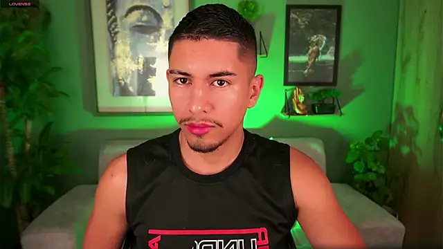 Snapshot of Aaronfox_x chatting on 17, 3, 2025 Aaronfox x online show from 17, 3, 2025