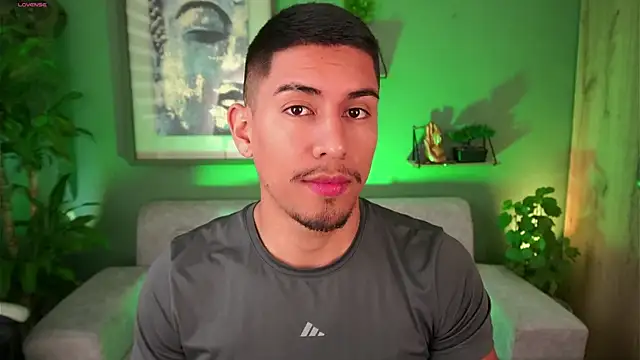 Snapshot of Aaronfox_x chatting on 18, 3, 2025 Aaronfox x online show from 18, 3, 2025