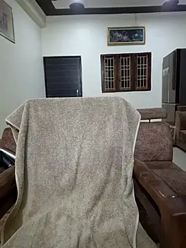 MIss-Naina online show from 6, 3, 2025