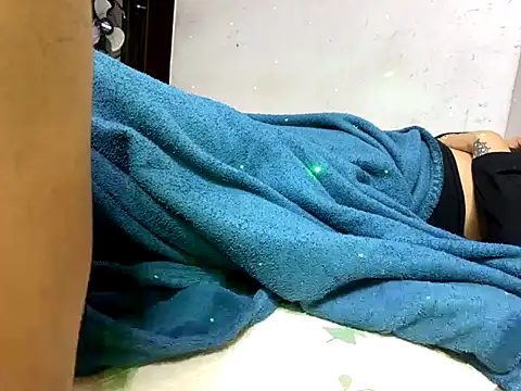 Snapshot of Cam_Lion2907 chatting on 1, 2, 2026 Cam Lion2907 online show from 1, 2, 2026