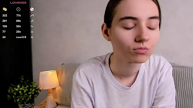 Snapshot of MeghanElson chatting on 25, 12, 2024 MeghanElson online show from 25, 12, 2024