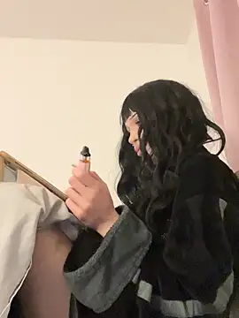 madelinexx online show from 17, 12, 2025