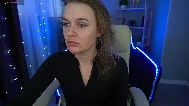 MaribelRiverr  online show from 11, 1, 2025