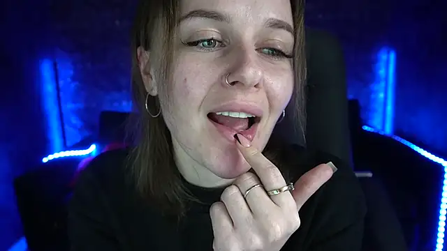 MaribelRiverr  online show from 4, 3, 2025