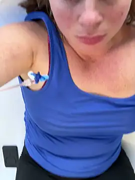 Snapshot of Lombada chatting on 3, 12, 2025 Lombada online show from 3, 12, 2025