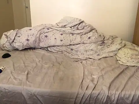 Snapshot of spermojad chatting on 28, 10, 2025 spermojad online show from 28, 10, 2025