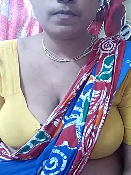 miss-Riy online show from 4, 12, 2025