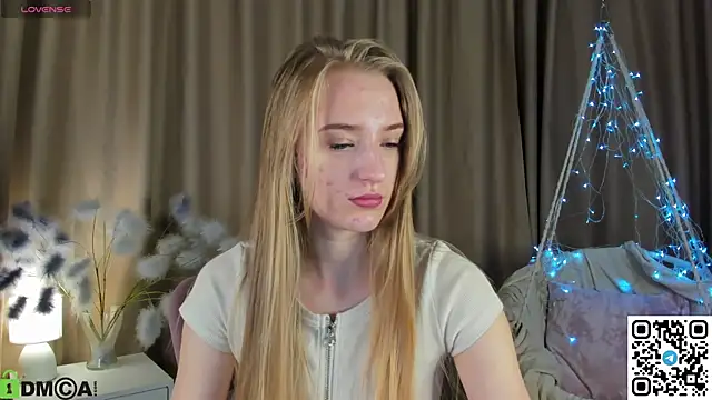 Snapshot of Stacy_River chatting on 9, 11, 2025 Stacy River online show from 9, 11, 2025