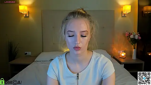 Snapshot of Stacy_River chatting on 26, 11, 2025 Stacy River online show from 26, 11, 2025