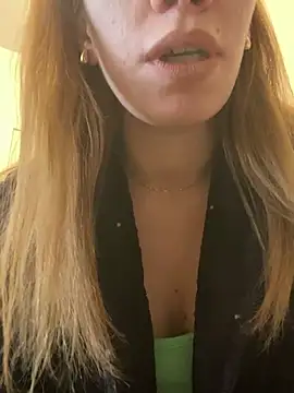 Snapshot of EvaRush chatting on 7, 2, 2025 EvaRush online show from 7, 2, 2025