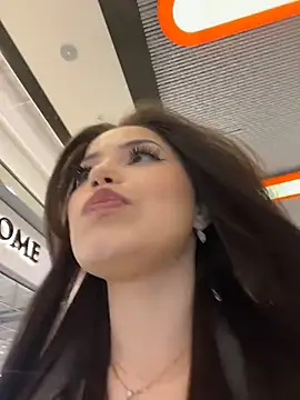 Chloe  Moon online show from 2, 4, 2026