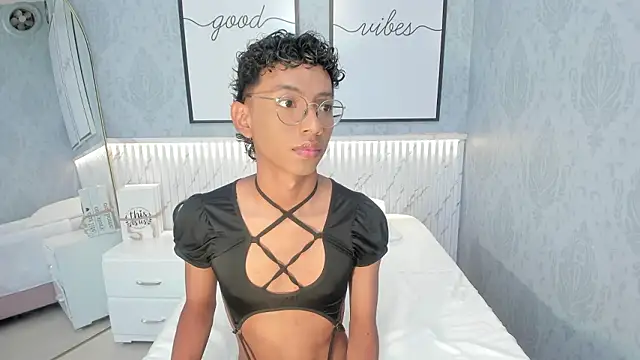 Snapshot of Angel__sweet18 chatting on 13, 2, 2026 Angel sweet18 online show from 13, 2, 2026