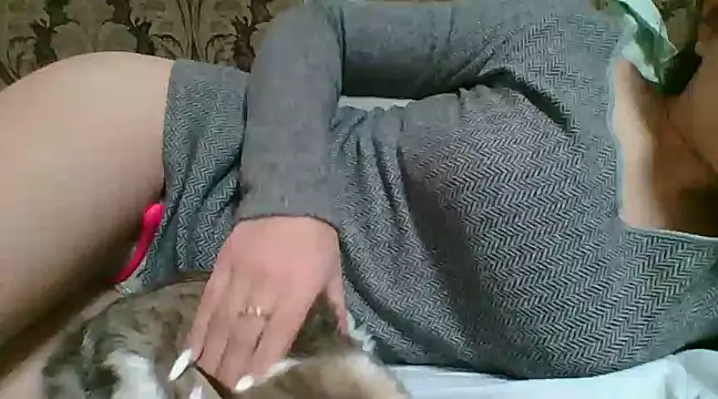 Emma 99 online show from 27, 2, 2025