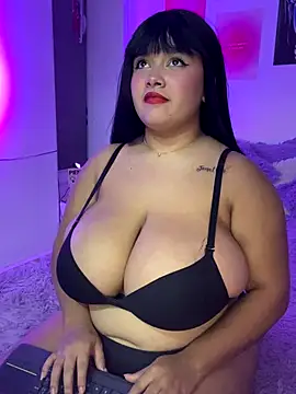 angie bigboobs  online show from 13, 10, 2025