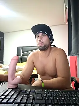 Snapshot of Raziel_X chatting on 10, 3, 2026 Raziel X online show from 10, 3, 2026