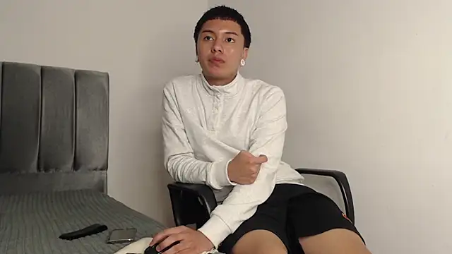 Snapshot of alex-lover chatting on 31, 1, 2025 alex-lover online show from 31, 1, 2025