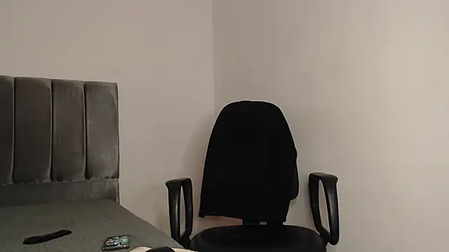 Snapshot of alex-lover chatting on 8, 2, 2025 alex-lover online show from 8, 2, 2025