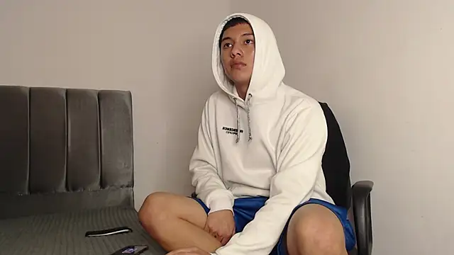 Snapshot of alex-lover chatting on 19, 2, 2025 alex-lover online show from 19, 2, 2025