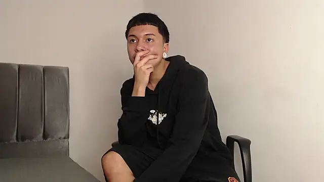 Snapshot of alex-lover chatting on 21, 3, 2025 alex-lover online show from 21, 3, 2025