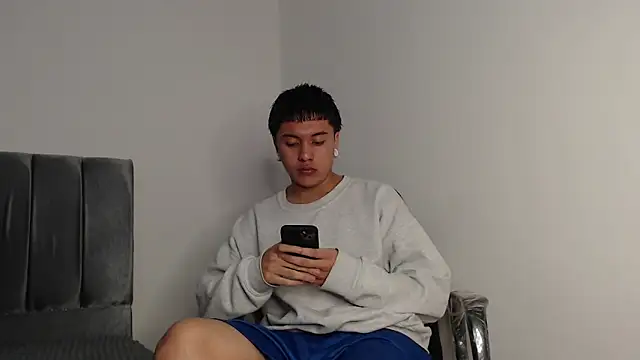 Snapshot of alex-lover chatting on 9, 11, 2025 alex-lover online show from 9, 11, 2025