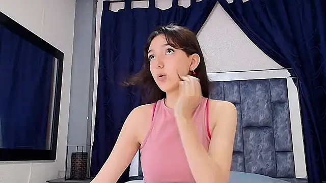 Snapshot of Marcelaa_fox chatting on 20, 2, 2025 Marcelaa fox online show from 20, 2, 2025