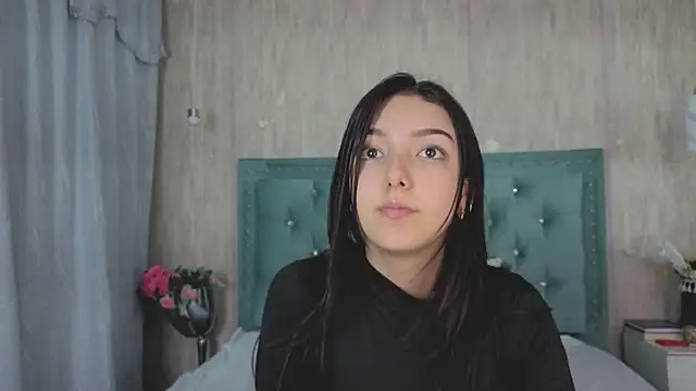 Snapshot of Marcelaa_fox chatting on 11, 9, 2025 Marcelaa fox online show from 11, 9, 2025