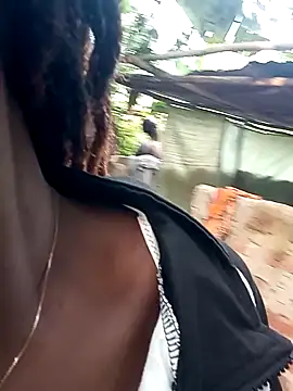 Black juicy24 online show from 21, 1, 2025