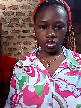 Black juicy24 online show from 19, 9, 2025