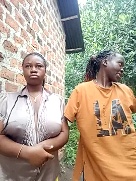 Black juicy24 online show from 11, 1, 2026