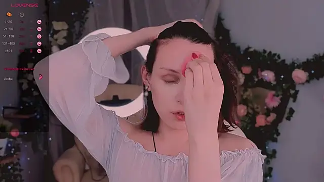  yourFoxy  online show from 21, 12, 2024