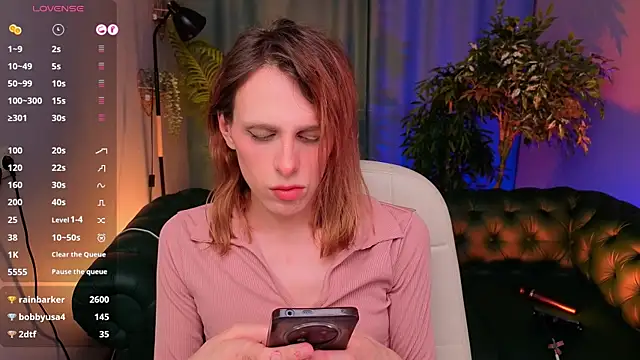 Snapshot of _yourFoxy_ chatting on 4, 7, 2026 yourFoxy online show from 4, 7, 2026