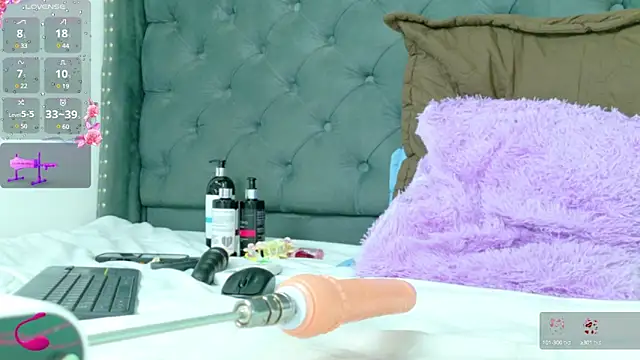 IsaValencia online show from 13, 2, 2025