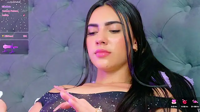 IsaValencia online show from 23, 2, 2025