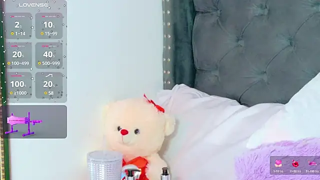 IsaValencia online show from 14, 3, 2025