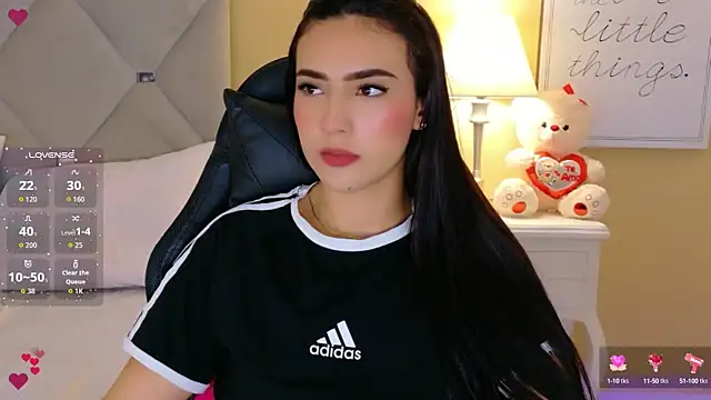 IsaValencia online show from 19, 9, 2025