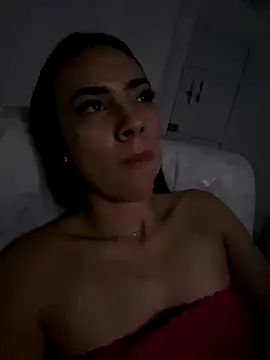 IsaValencia online show from 28, 9, 2025