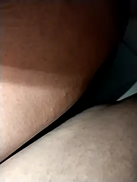 Snapshot of rohitlov150 chatting on 14, 9, 2025 rohitlov150 online show from 14, 9, 2025