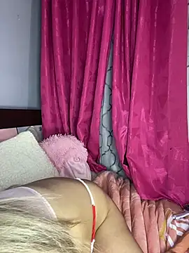 lunaapppp online show from 17, 2, 2025