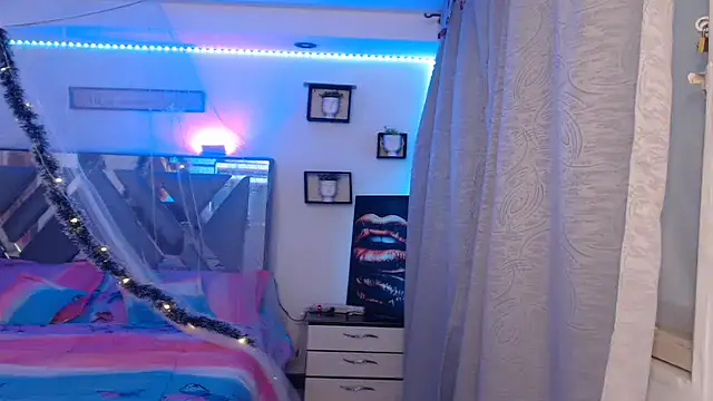 Snapshot of Steisyromero7 chatting on 15, 12, 2025 Steisyromero7 online show from 15, 12, 2025