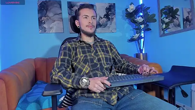  hairybeard  online show from 13, 9, 2025