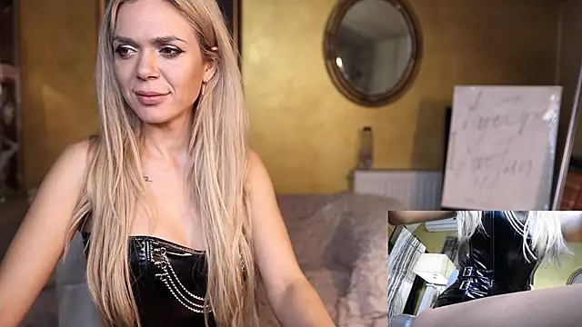 Snapshot of aderaema chatting on 10, 12, 2024 aderaema online show from 10, 12, 2024