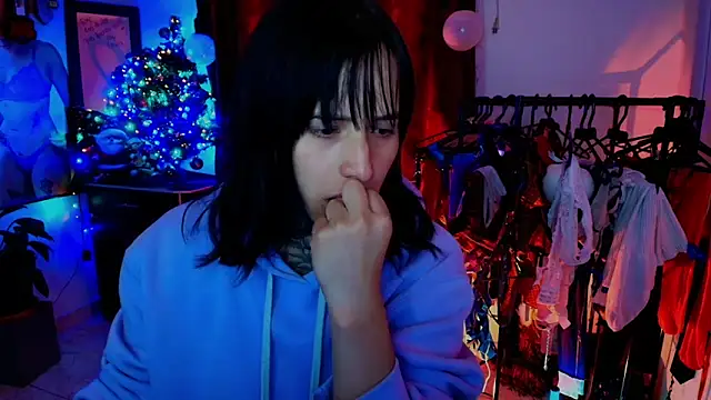 TinnaDawsom online show from 17, 12, 2025