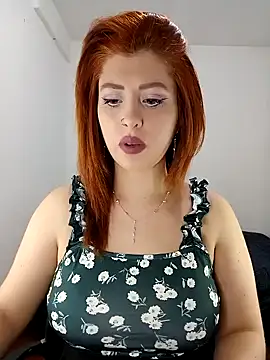 Snapshot of nix_white chatting on 7, 12, 2024 nix white online show from 7, 12, 2024